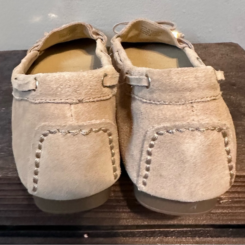 M Kors suede leather slip on flats gently worn - Picture 4 of 8